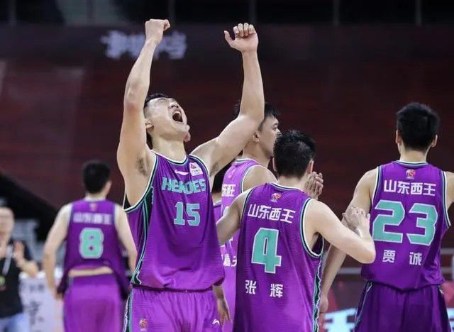 高h双性大肚不许穿内裤h调教